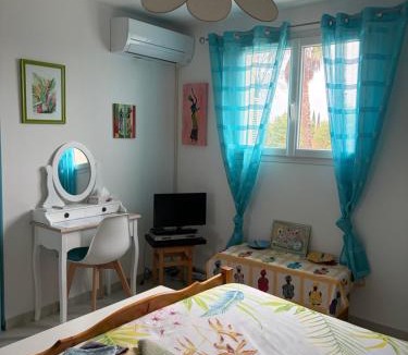 Saint-Genis Bed & Breakfast | La Salamandre 66