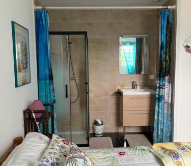 Saint-Genis Bed & Breakfast | La Salamandre 66