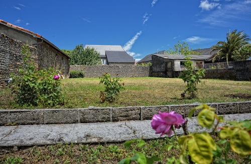 Pardies House | la Salamandre