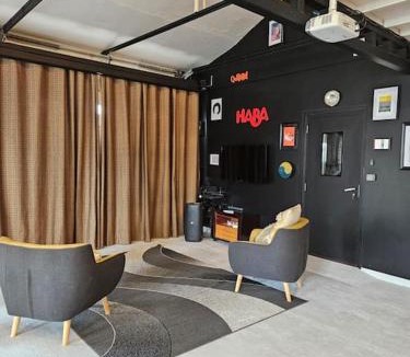 Saint-Sulpice-de-Pommeray House | La salle de jeux