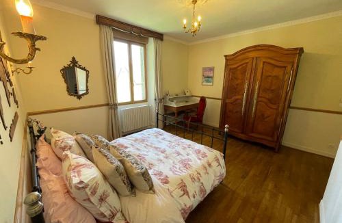 Le Vivier-sur-Mer House | La Salmonière