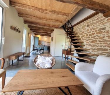 Etrigny House | La Saugeraie