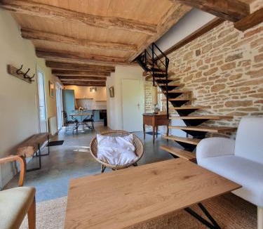 Etrigny House | La Saugeraie