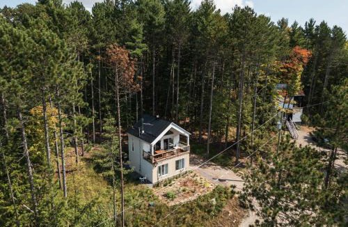 Sainte-Beatrix Apartment | La Selva - An intimate and relaxing getaway