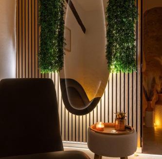 Vendres House | La Sensuelle Suite with spa