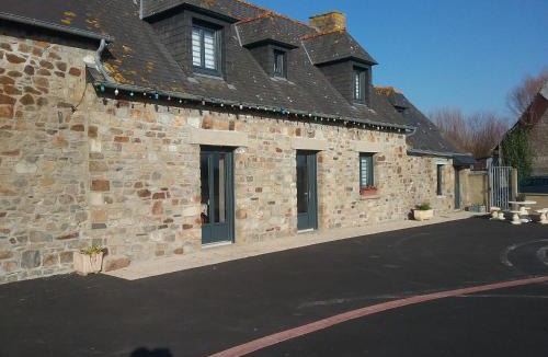 Mont-Dol House | La Sente , Le Rendez-vous