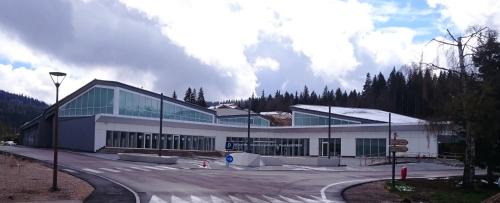 Premanon Apartment | La Serre Nelly Philippe