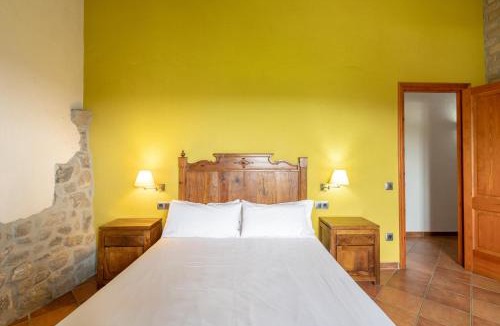Gironella House | La Serreta