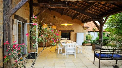 Les Leches House | La Serva