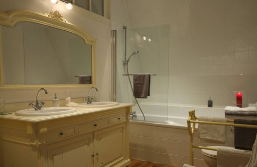 Saint-Germain-le-Guillaume House | La Sicorie