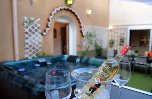 Saint-Laurent-de-la-Salanque House | LA SOLANA Maison catalane avec spa privé chauffé toute l'année