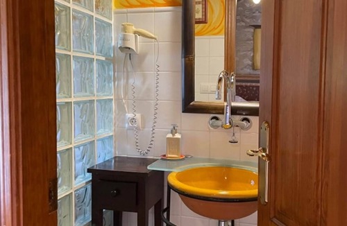 Vall de Gallinera House | La Solana - romantic room
