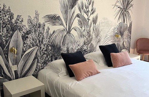 Chateauneuf-du-Pape Hotel | La Sommellerie