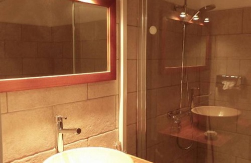 Chateauneuf-du-Pape Hotel | La Sommellerie