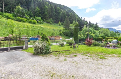 Saint-Pierre-d'Entremont House | LA SOURCE - SAINT PIERRE D'ENTREMONT