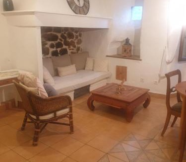 Notre-Dame-de-la-Rouviere House | la source fraiche