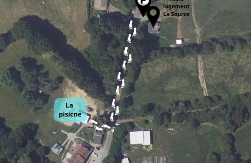 Eguzon-Chantome House | La source - Bungalow avec terrasse à Eguzon