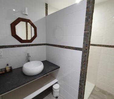 Donnemarie-Dontilly Bed & Breakfast | La Source de Kali