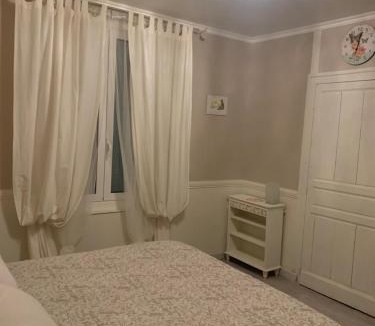 Saint Martial Bed & Breakfast | La Source des vignes