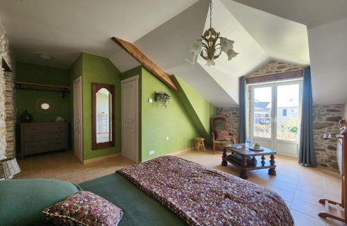 Rieupeyroux Bed & Breakfast | La Source Du Bonheur Chambres et Table d'Hôtes