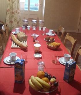 Saint-Amand-Magnazeix Bed & Breakfast | La Source