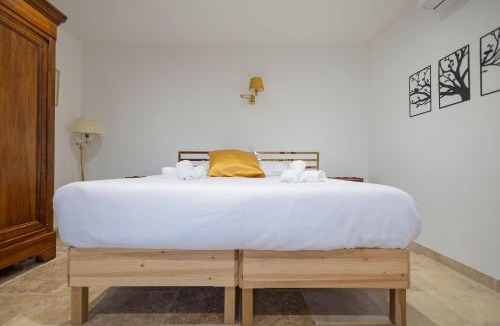 Rasteau Bed & Breakfast | La Sousto de Lili