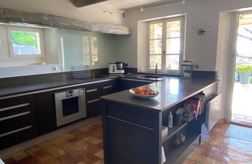 Lagnes Villa | La Souvenance, listed villa, panoramic view