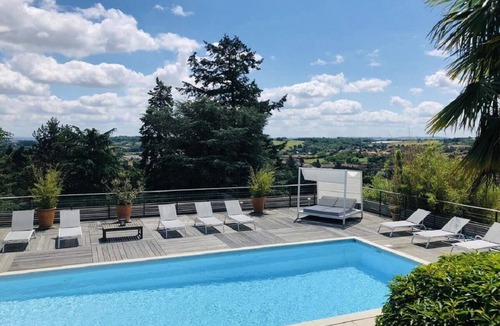 Saint-Genis-Laval Apartment | La Souveraine - SAINT-GENIS-LAVAL