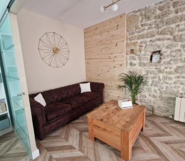 Hure House | La Suite 1828