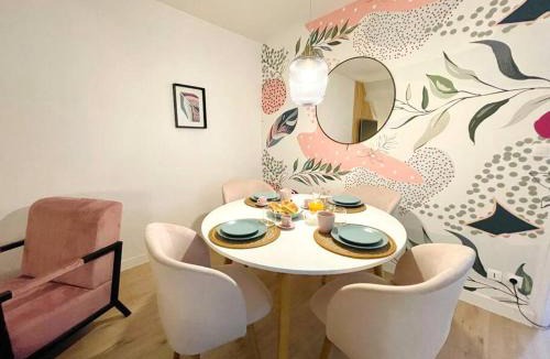 Beauvais Apartment | La Suite ALOHA, Elegant & Cosy