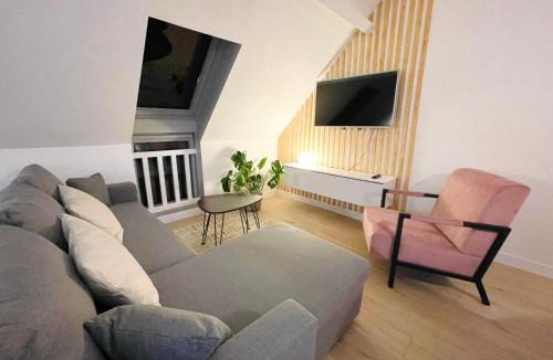 Beauvais Apartment | La Suite ALOHA, Elegant & Cosy