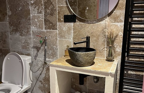 Muret Apartment | La Suite, Avec Jacuzzi & Sauna