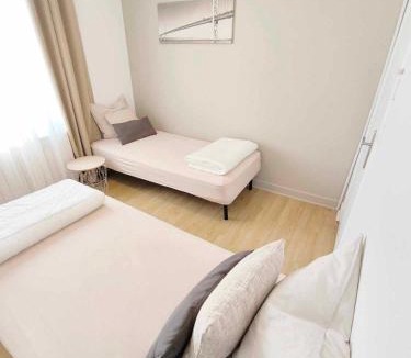 Charleville-Mezieres Apartment | La suite Carolo