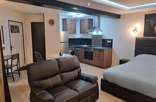 Lens Apartment | La suite d'Isa