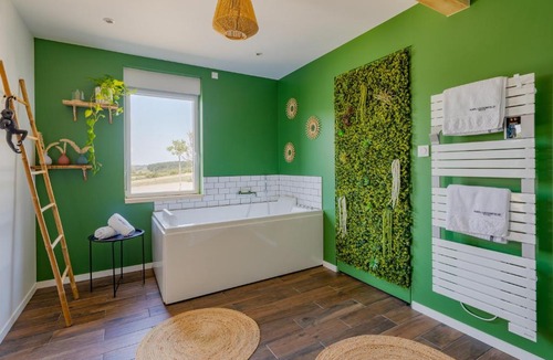 Jalogny Bed & Breakfast | La SUITE