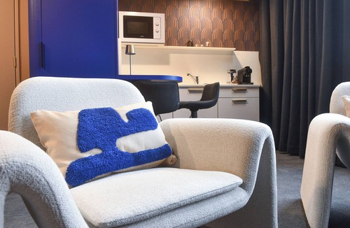 Roanne Apartment | La Suite