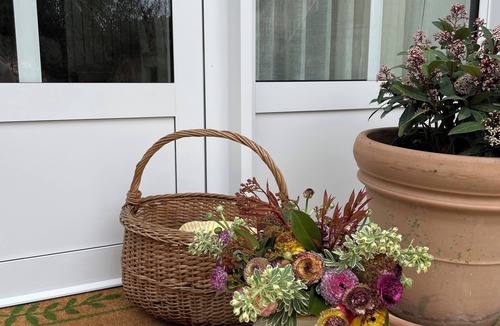 Saint-Paul-les-Romans Apartment | La Suite Drômoise 1809 Country chic accommodation with Spa bath