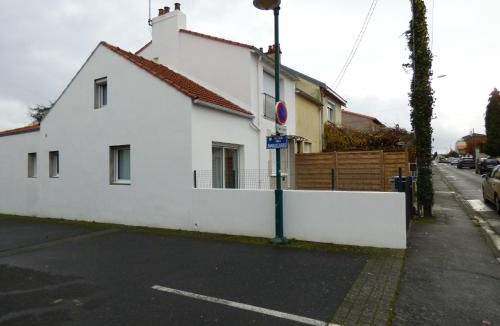 Saint-Sebastien-sur-Loire Apartment | LA SUITE 22 BIS