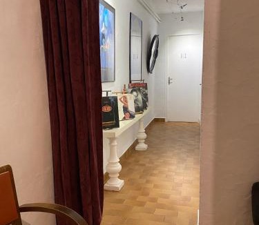 Ceret House | La suite Galerie d'ART