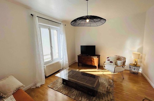 Hincmar Apartment | La Suite Gambetta | Centre-ville | Cathédrale