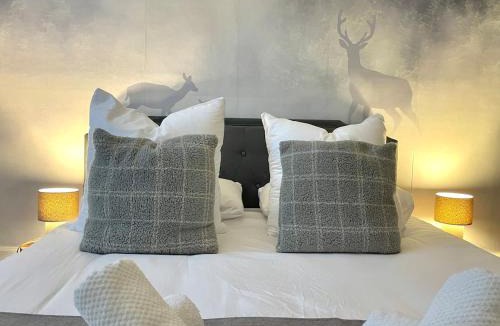 Beauvais Apartment | La Suite Greenwood, spacious & cozy