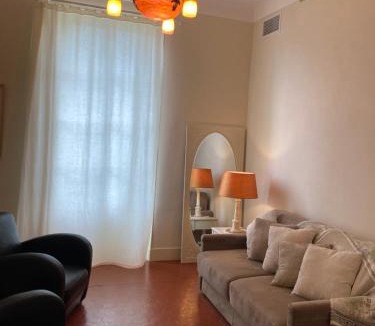 Apt Apartment | La Suite Gregoire
