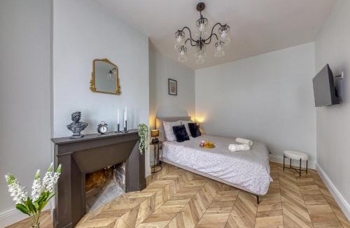 Montereau-Fault-Yonne Apartment | La suite impériale