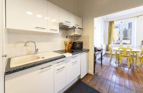 Downtown Angers Apartment | La Suite Matisse - 700m centre-ville