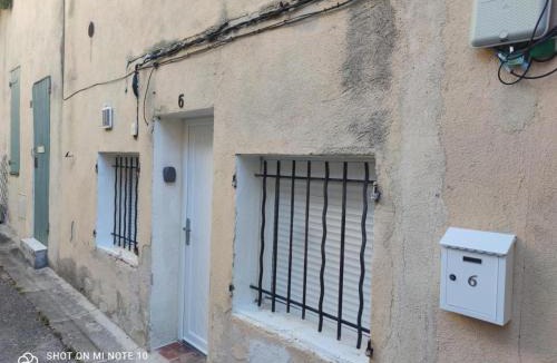 Bouc-Bel-Air Hotel | La suite miroir, love room avec jacuzzi