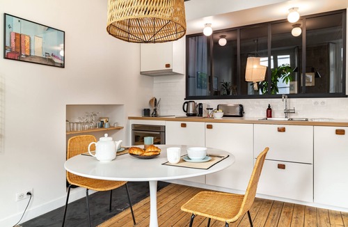 Graslin - Commerce Apartment | La Suite Pommeraye - One Bedroom Apartment, Sleeps 2