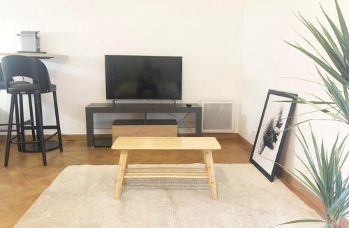 Saint-Cyr-l'Ecole Apartment | La suite Prestige de Saint Cyr