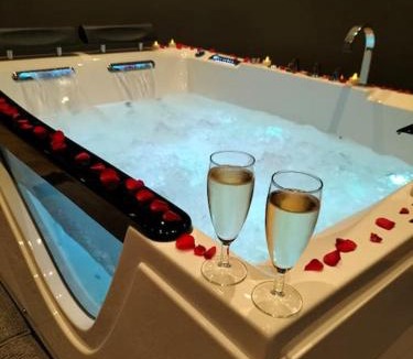 Rethel Apartment | La Suite Romantique