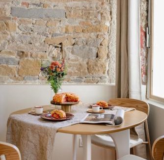Old Lyon Apartment | La Suite Saint Georges
