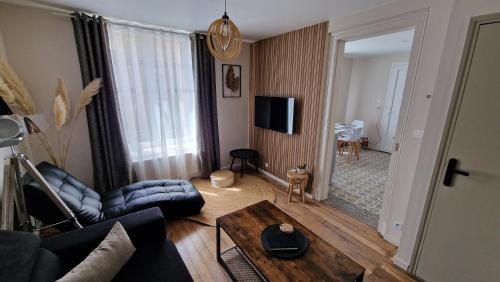 Charleville-Mezieres Apartment | La Symphonie